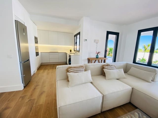 2 bedroom Apartment for sale in Corralejo, La Oliva with pool - € 249,000 (Ref: 9359130)