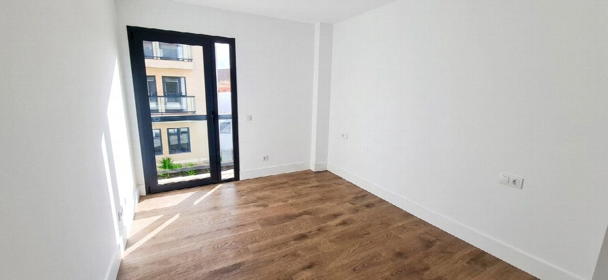 2 bedroom Apartment for sale in La Oliva with pool garage - € 249,000 (Ref: 9359130)