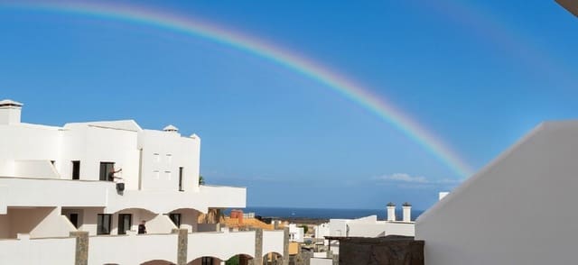 2 bedroom Apartment for sale in Corralejo, La Oliva with pool - € 249,000 (Ref: 9359130)