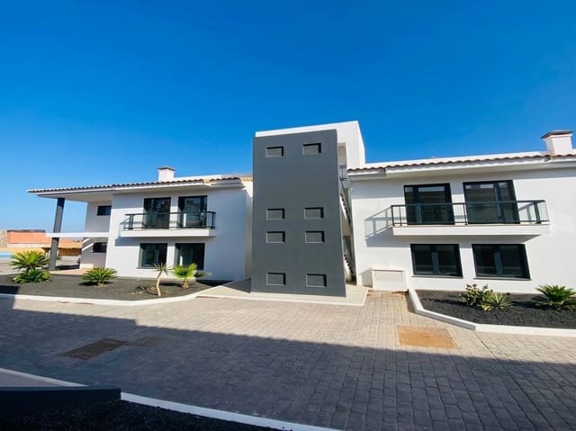 3 sypialnia Apartament na sprzedaż w Corralejo, La Oliva z basenem garażem - 342 000 € (Ref: 9359131)