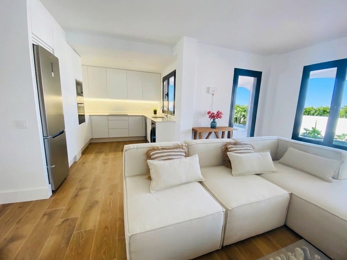 3 bedroom Apartment for sale in La Oliva with pool garage - € 342,000 (Ref: 9359131)