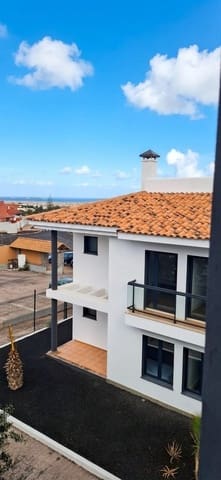 3 sypialnia Apartament na sprzedaż w Corralejo, La Oliva z basenem garażem - 342 000 € (Ref: 9359131)