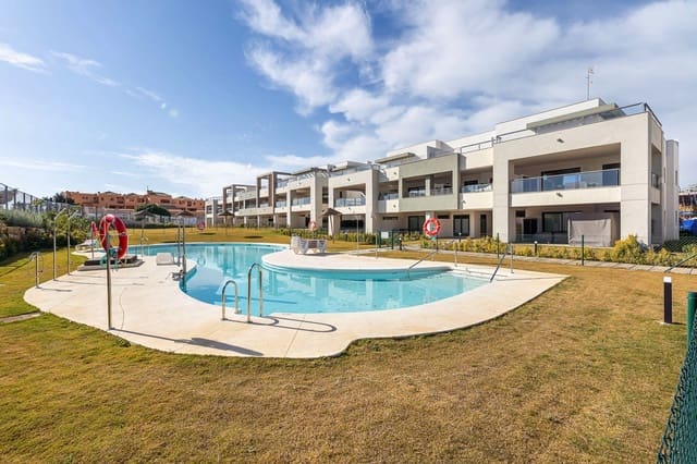 3 sypialnia Apartament na sprzedaż w Bahia de Casares, Casares z basenem garażem - 435 000 € (Ref: 9359133)