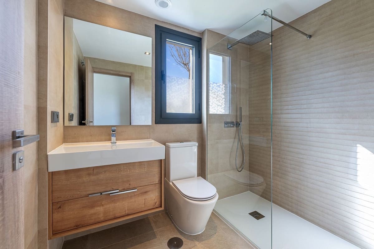 3 sypialnia Apartament na sprzedaż w Bahia de Casares z basenem garażem - 435 000 € (Ref: 9359133)