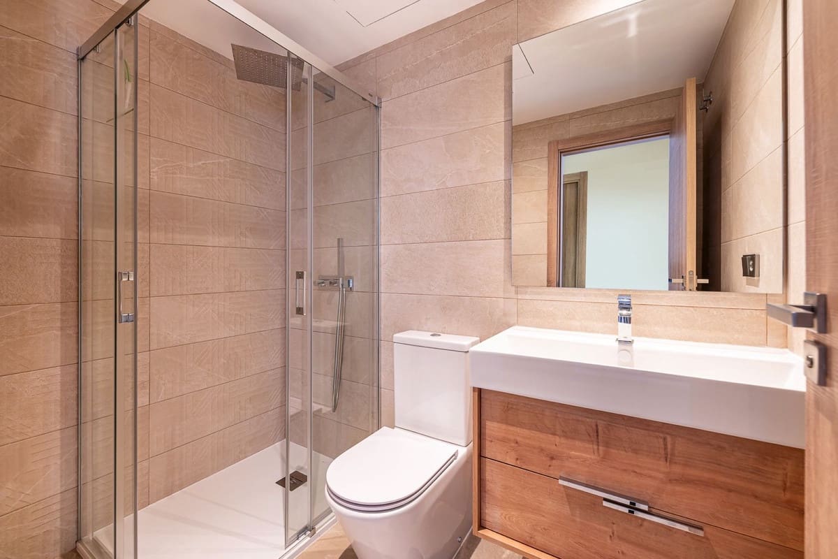 3 sypialnia Apartament na sprzedaż w Bahia de Casares z basenem garażem - 435 000 € (Ref: 9359133)