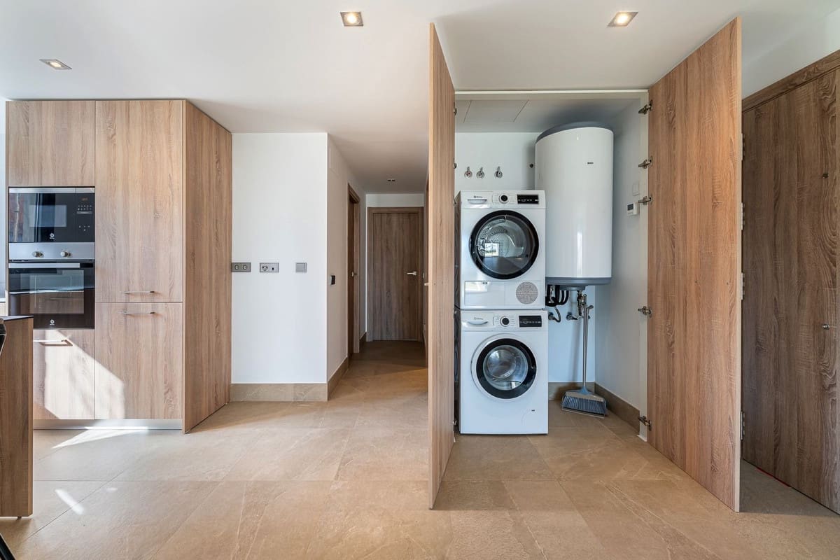 3 sypialnia Apartament na sprzedaż w Bahia de Casares z basenem garażem - 435 000 € (Ref: 9359133)