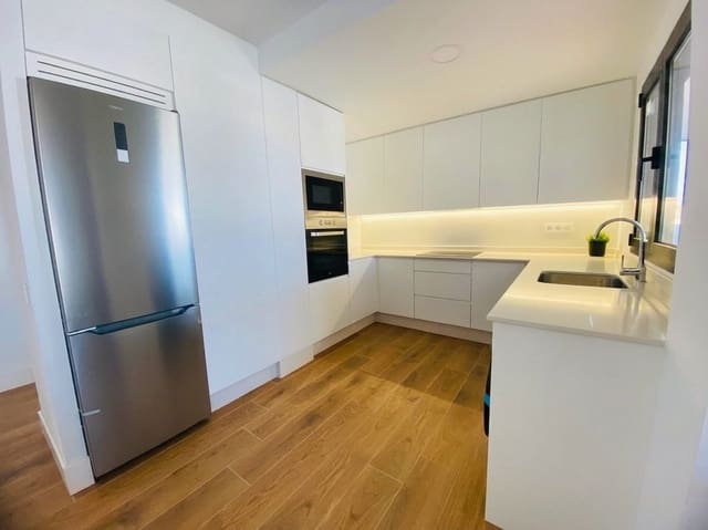 2 sypialnia Apartament na sprzedaż w Corralejo, La Oliva z basenem - 295 000 € (Ref: 9359135)