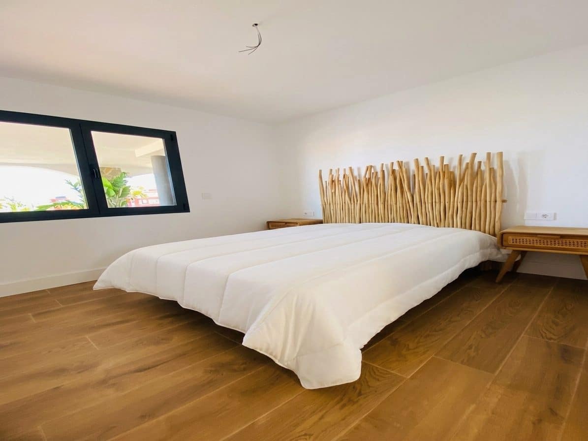2 bedroom Apartment for sale in La Oliva with pool garage - € 295,000 (Ref: 9359135)