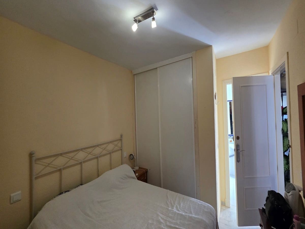 3 chambre Appartement à vendre à Riviera del Sol avec piscine garage - 430 000 € (Ref: 9359136)