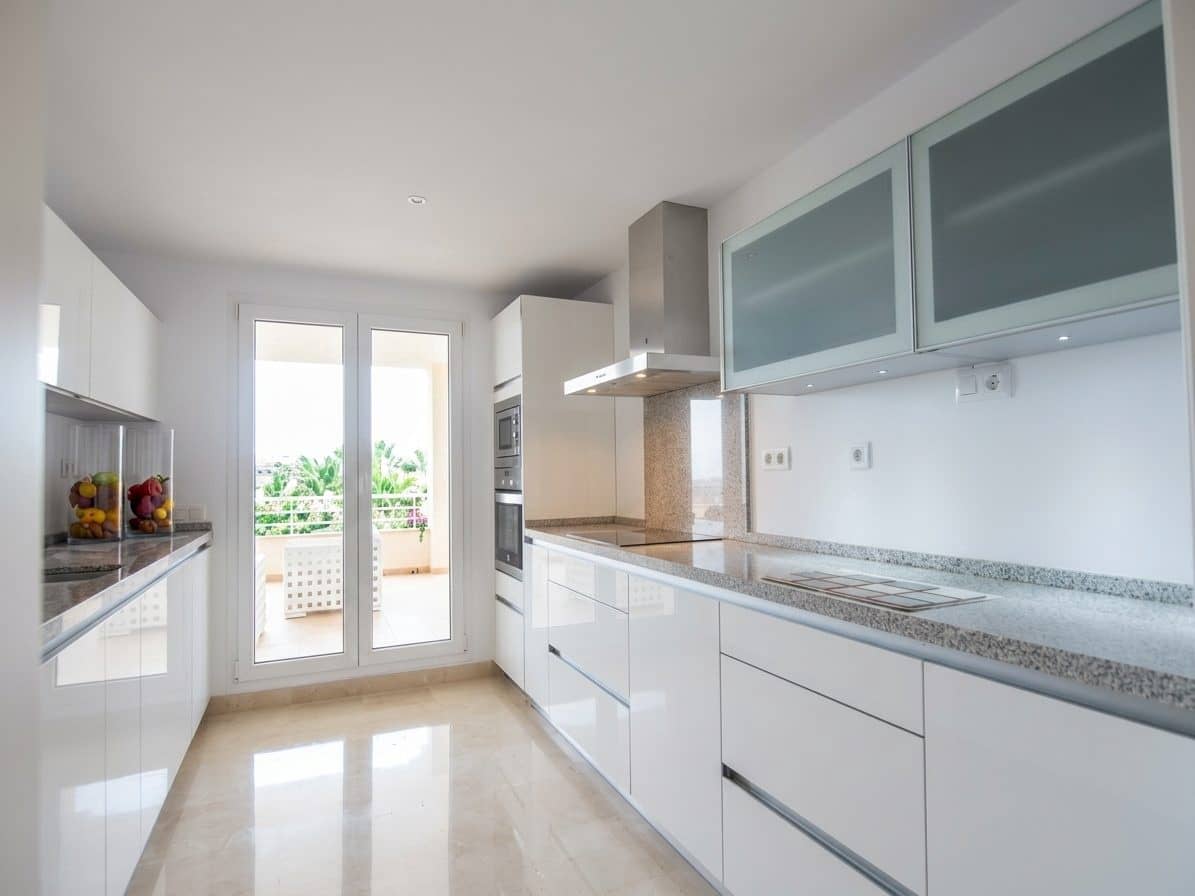 3 bedroom Apartment for sale in Mijas Costa with pool garage - € 425,000 (Ref: 9359137)