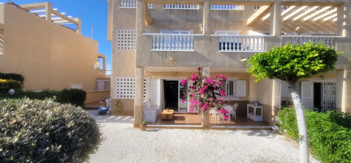 3 bedroom Apartment for sale in Playa Flamenca with pool garage - € 264,000 (Ref: 9359143)