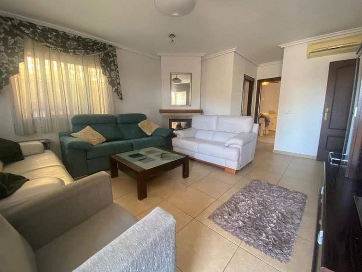 Chalet de 3 habitaciones en Los Alcázares en venta con piscina garaje - 255.000 € (Ref: 9359144)