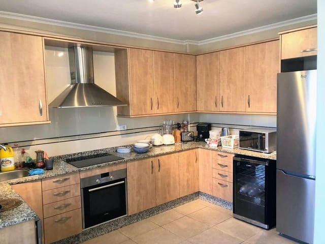 Chalet de 3 habitaciones en Los Alcázares en venta con piscina garaje - 255.000 € (Ref: 9359144)