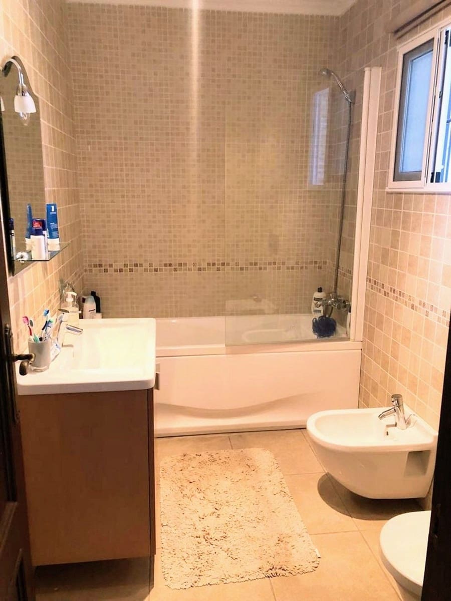 Chalet de 3 habitaciones en Los Alcázares en venta con piscina garaje - 255.000 € (Ref: 9359144)