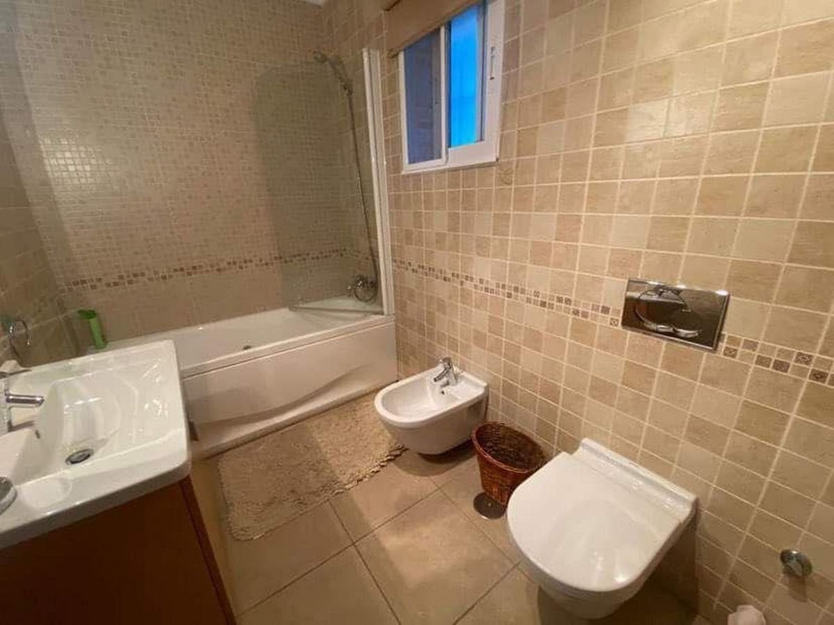 Chalet de 3 habitaciones en Los Alcázares en venta con piscina garaje - 255.000 € (Ref: 9359144)