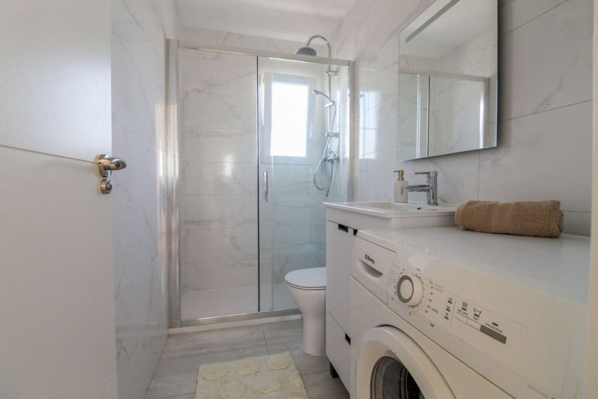 2 quarto Apartamento para venda em Orihuela Costa - 247 000 € (Ref: 9359145)