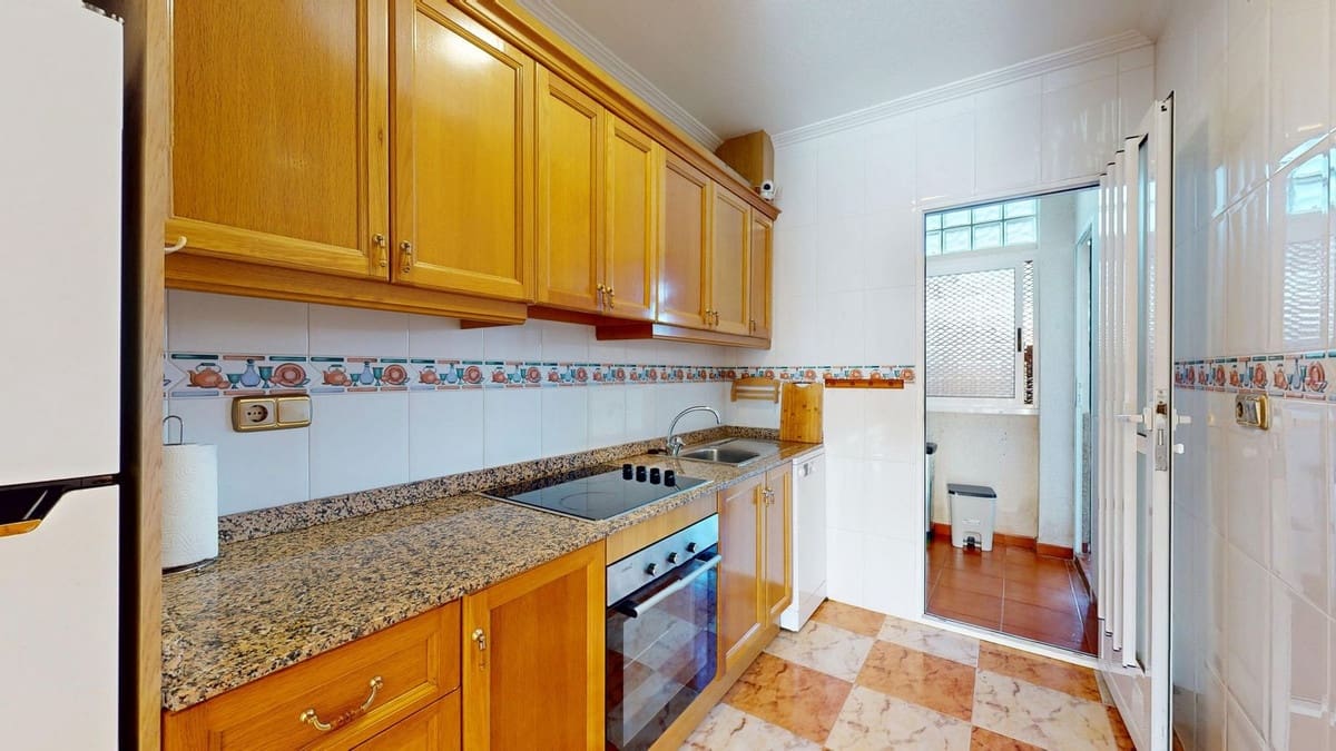 2 bedroom Apartment for sale in La Zenia with pool garage - € 165,000 (Ref: 9359146)