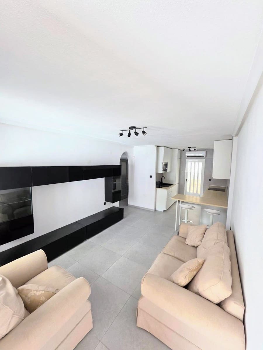 2 soverom Leilighet til salgs i Vistabella med svømmebasseng garasje - € 154 900 (Ref: 9359149)