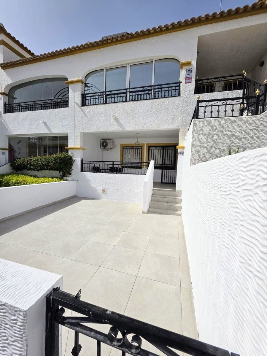 2 soverom Leilighet til salgs i Vistabella med svømmebasseng garasje - € 154 900 (Ref: 9359149)