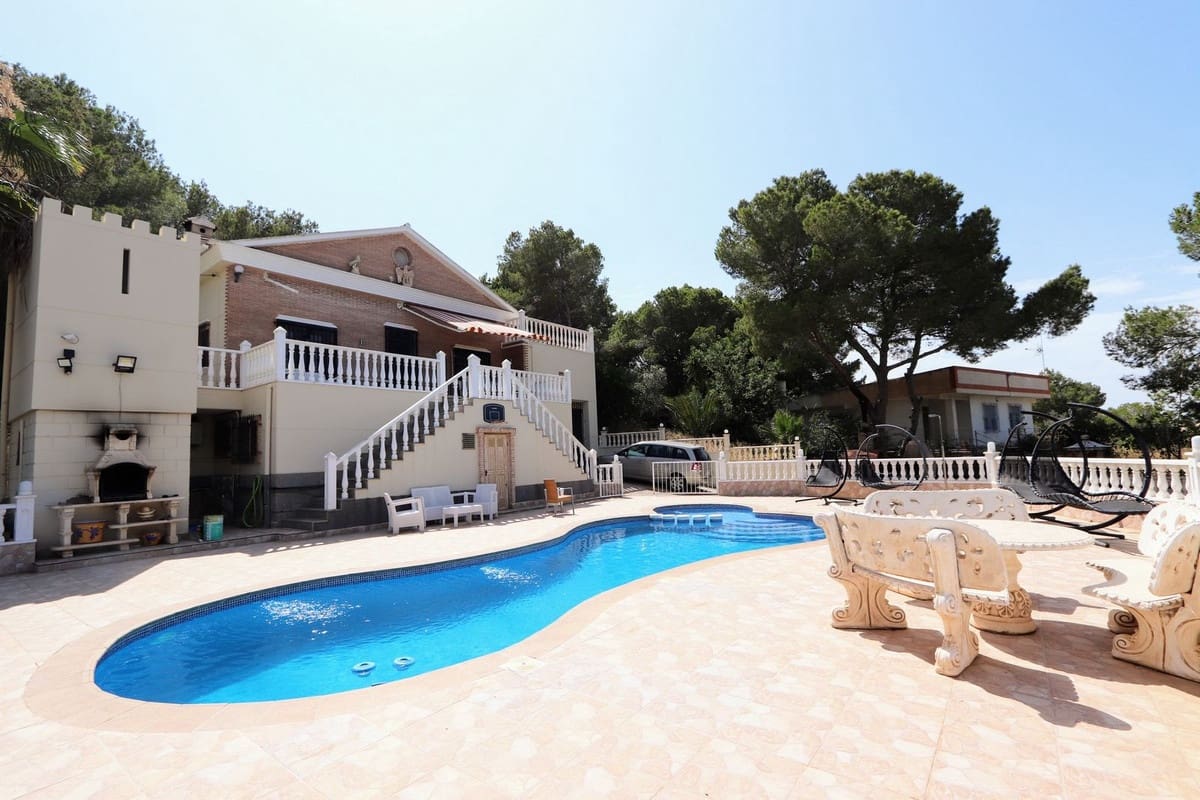 5 bedroom Villa for sale in Canada de San Pedro with pool garage - € 375,000 (Ref: 9359150)
