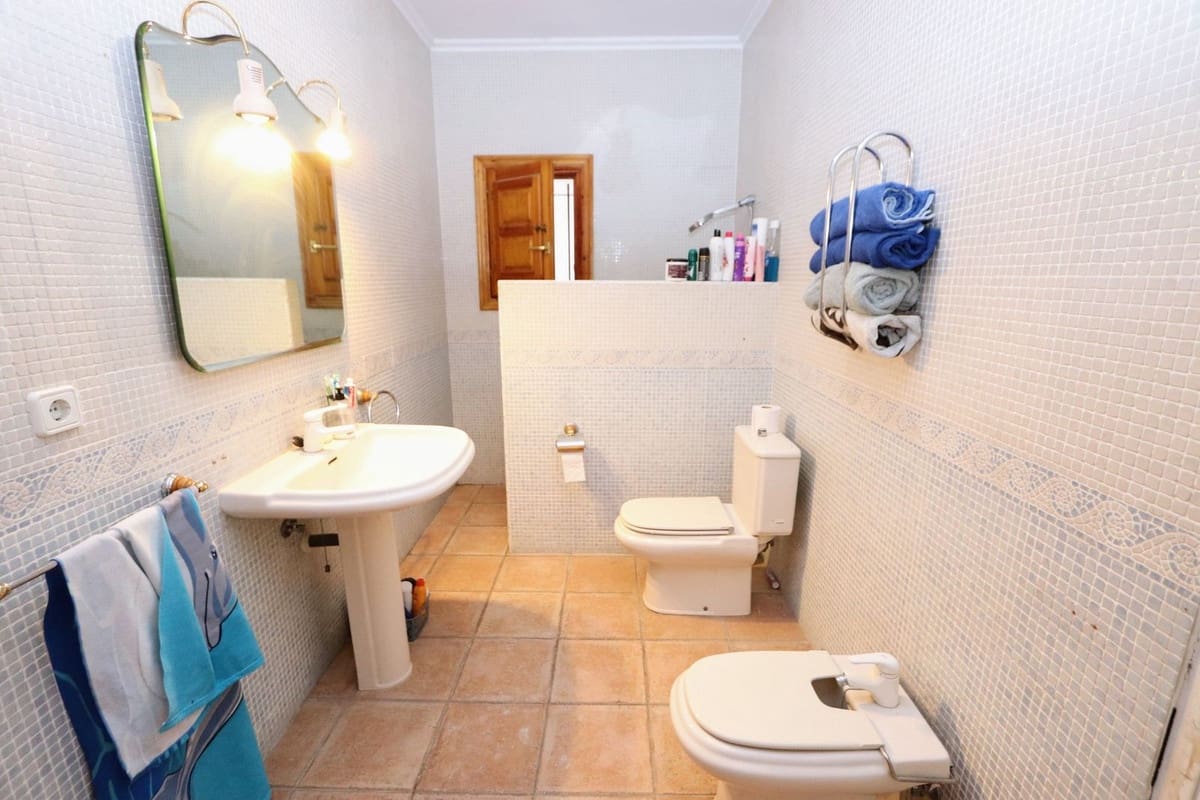 5 soveværelse Villa til salg i Canada de San Pedro med swimmingpool garage - € 375.000 (Ref: 9359150)