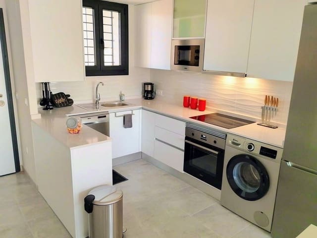 Apartamento de 2 habitaciones en Villamartin, Orihuela en venta con piscina garaje - 269.000 € (Ref: 9359151)