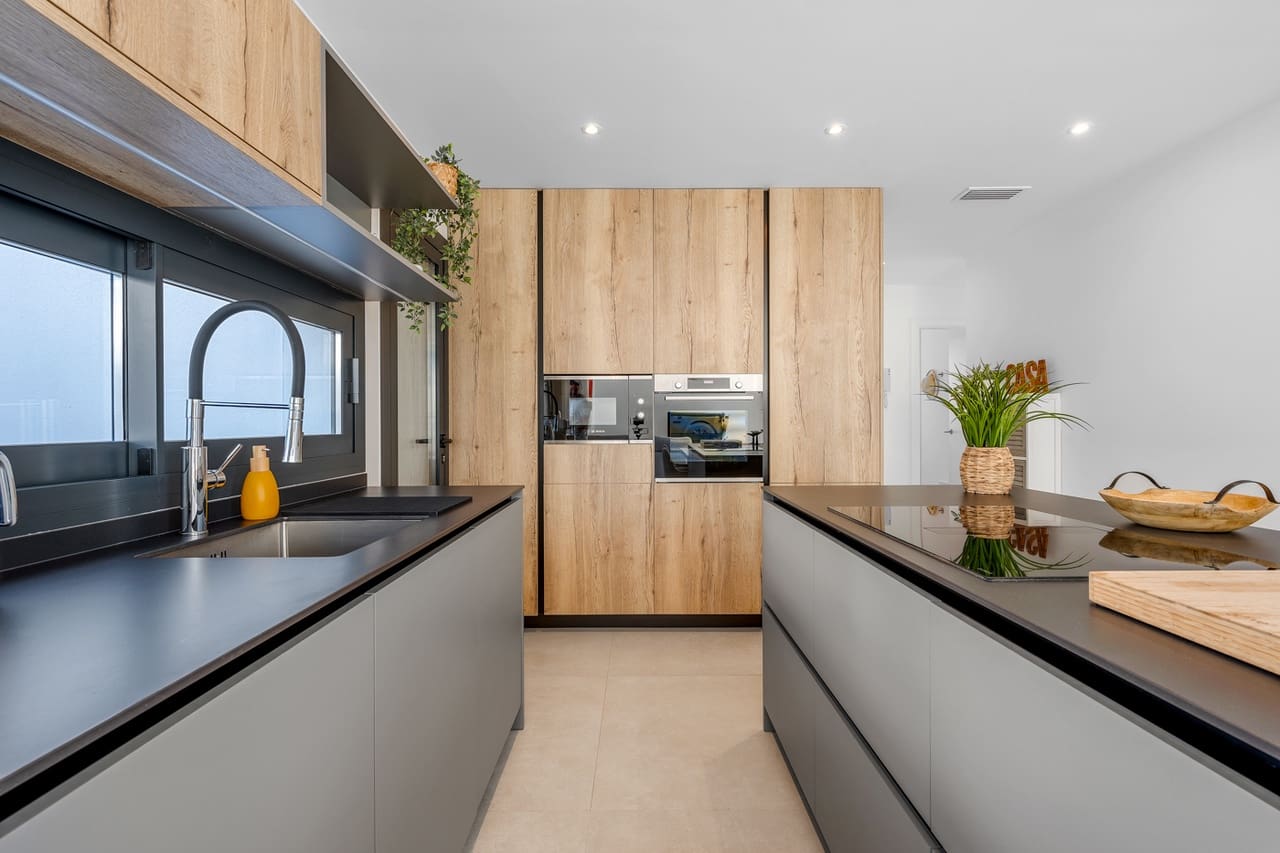 3 sypialnia Willa na sprzedaż w Mar de Cristal z garażem - 470 000 € (Ref: 9359182)