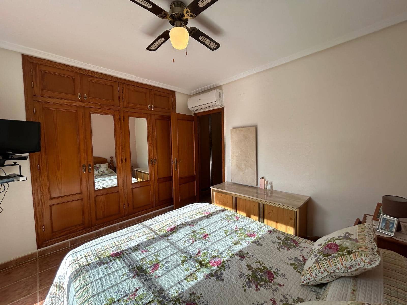 2 chambre Appartement à vendre à Orihuela Costa avec piscine - 199 000 € (Ref: 9359196)