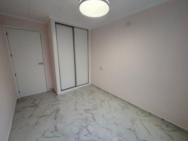 3 quarto Penthouse para venda em Playa del Acequión, Torrevieja com piscina - 335 000 € (Ref: 9359197)