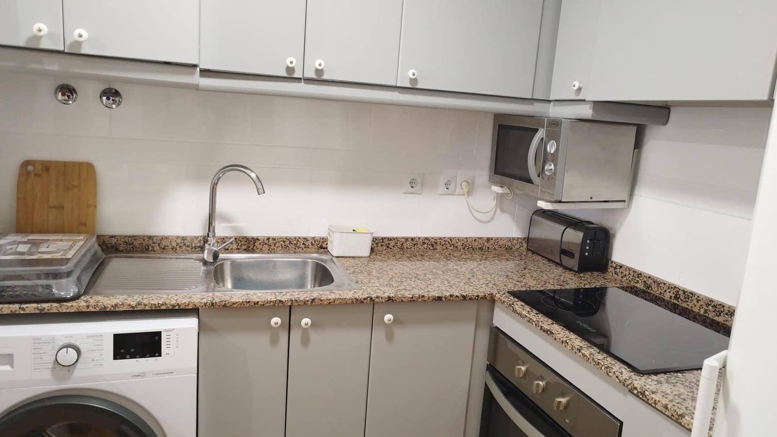 2 soverom Penthouse til salgs i Torrevieja - € 218 000 (Ref: 9359200)