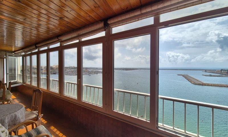 Apartamento de 3 habitaciones en Torrevieja en venta - 298.995 € (Ref: 9359201)