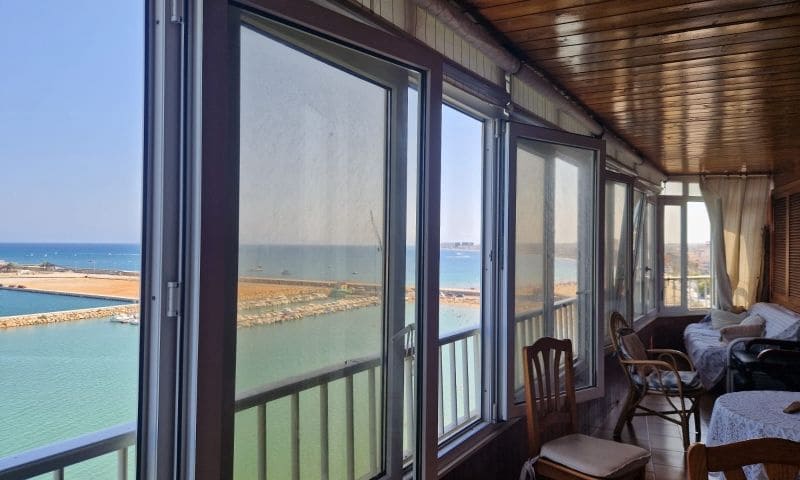 Apartamento de 3 habitaciones en Torrevieja en venta - 298.995 € (Ref: 9359201)