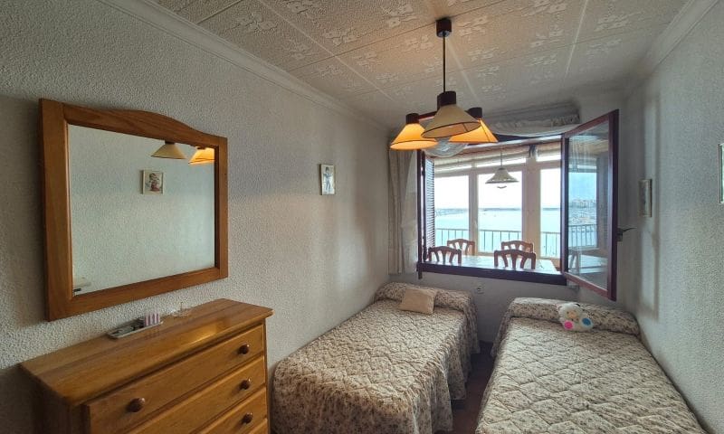 Apartamento de 3 habitaciones en Torrevieja en venta - 298.995 € (Ref: 9359201)