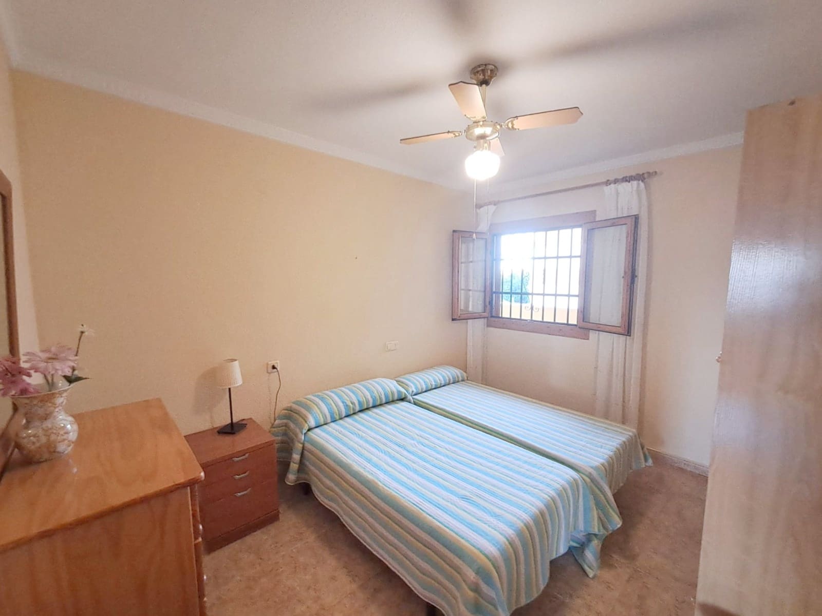 2 slaapkamer Appartement te koop in Torrevieja - € 143.000 (Ref: 9359205)