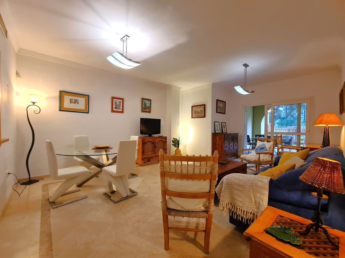 1 chambre Appartement à vendre à Sotogrande avec garage - 270 000 € (Ref: 9359210)