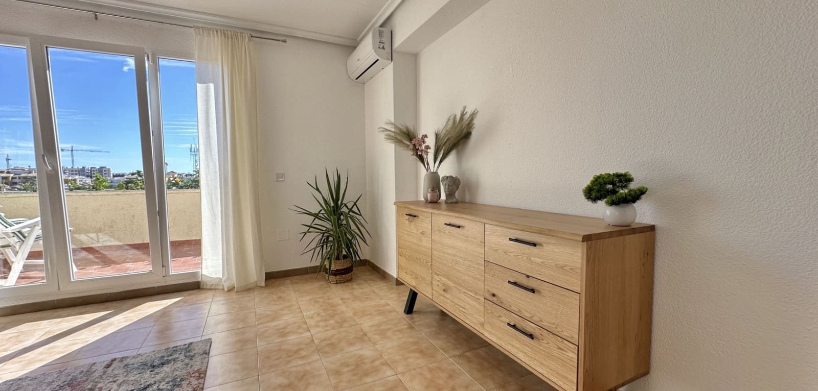 Apartamento de 2 habitaciones en Orihuela Costa en venta - 247.000 € (Ref: 9359213)