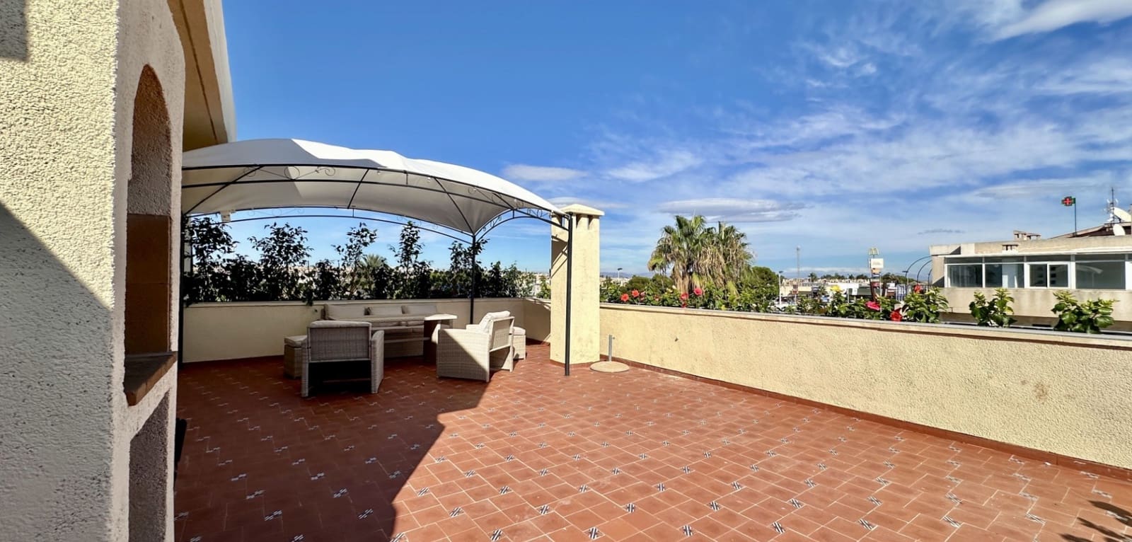 Apartamento de 2 habitaciones en Orihuela Costa en venta - 247.000 € (Ref: 9359213)