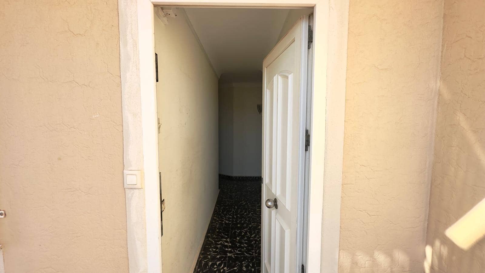 3 slaapkamer Appartement te koop in Torrevieja - € 259.900 (Ref: 9359214)