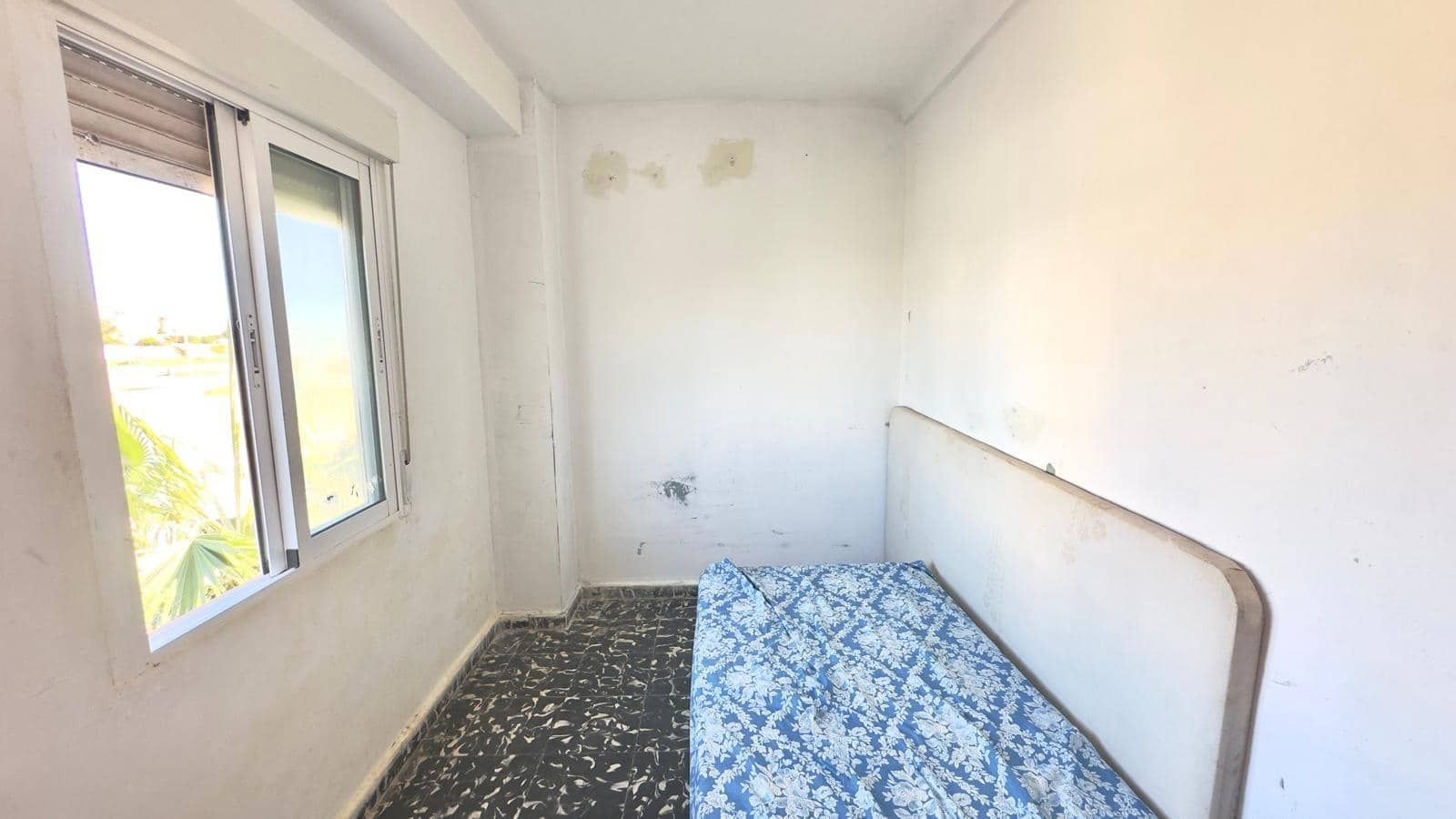 3 slaapkamer Appartement te koop in Torrevieja - € 259.900 (Ref: 9359214)