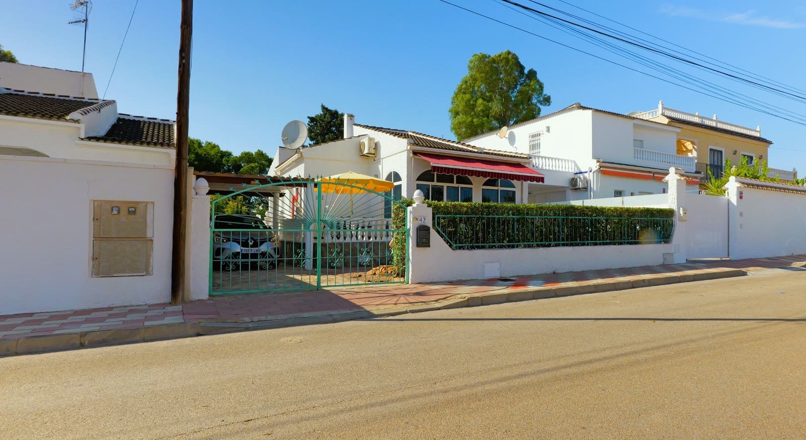 2 bedroom Villa for sale in Torrevieja - € 229,000 (Ref: 9359220)