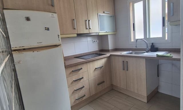 2 makuuhuone Huoneisto myytävänä paikassa Parque Acuático - Sector 25, Torrevieja mukana uima-altaan 
autotalli - 135 995 € (Ref: 9359222)