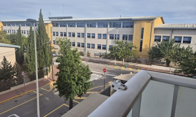 2 makuuhuone Huoneisto myytävänä paikassa Torrevieja mukana uima-altaan 
autotalli - 135 995 € (Ref: 9359222)