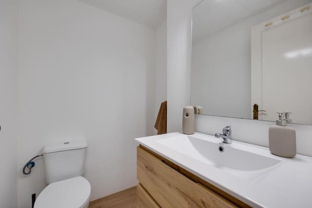 2 sovrum Lägenhet till salu i Playa de los Locos, Torrevieja - 214 900 € (Ref: 9359227)