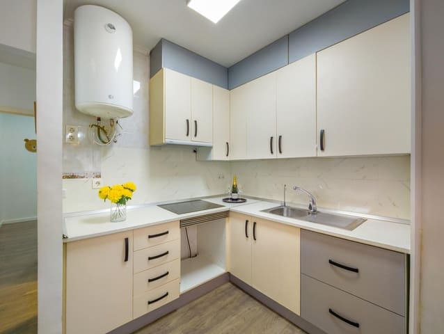 3 sovrum Lägenhet till salu i Avenida Habaneras - Curva de Palangre, Torrevieja - 149 900 € (Ref: 9359230)