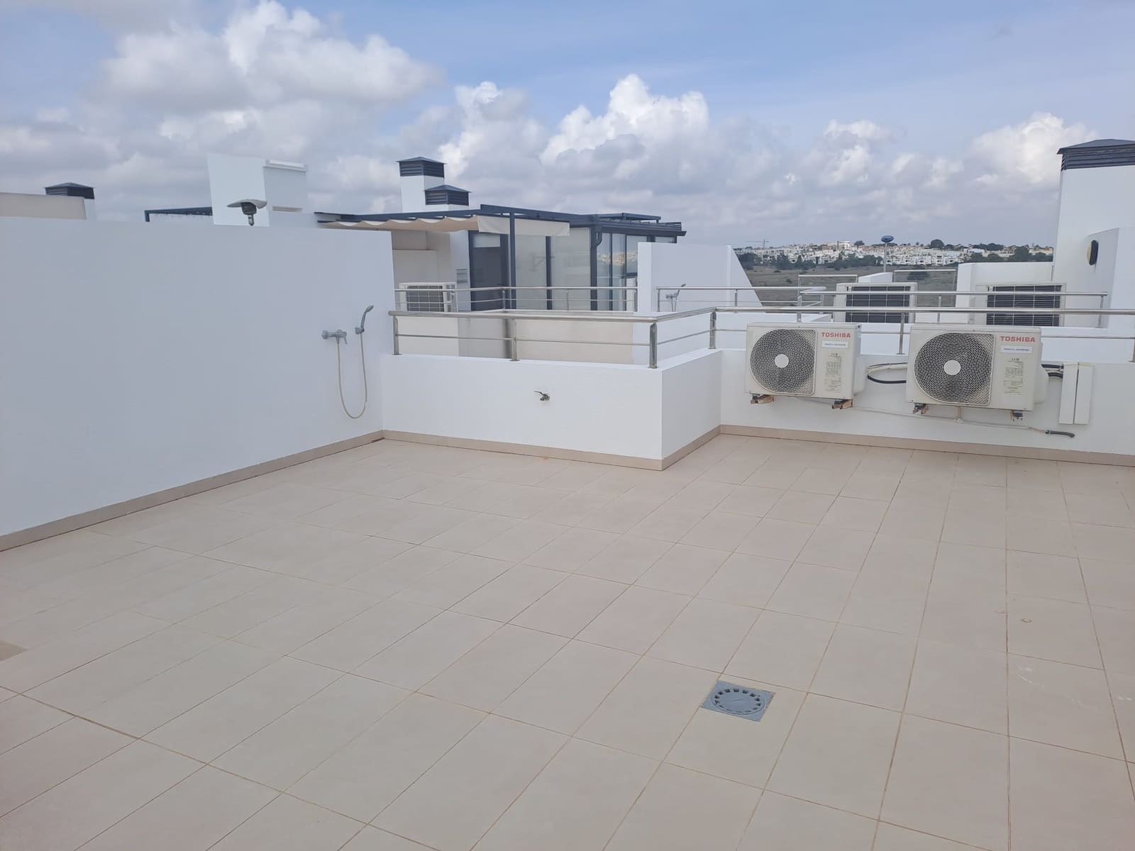 3 makuuhuone Omakotitalo myytävänä paikassa Orihuela Costa - 388 800 € (Ref: 9359234)