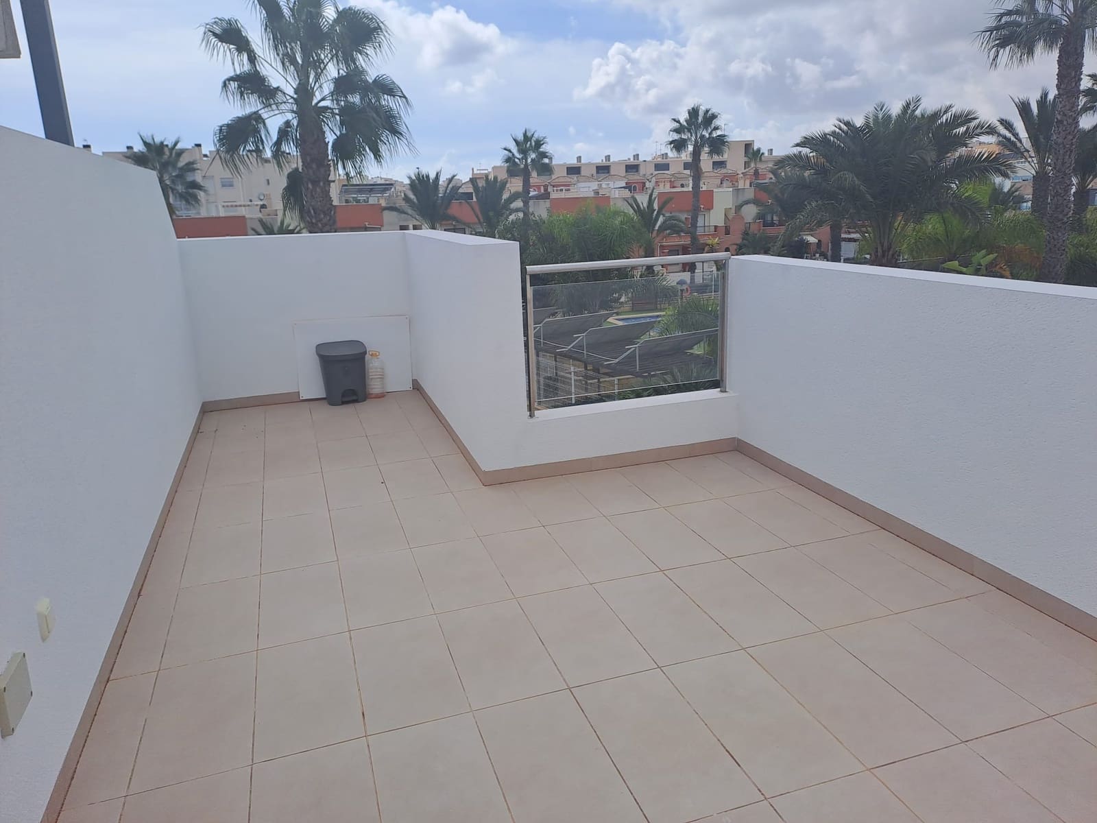 3 makuuhuone Omakotitalo myytävänä paikassa Orihuela Costa - 388 800 € (Ref: 9359234)