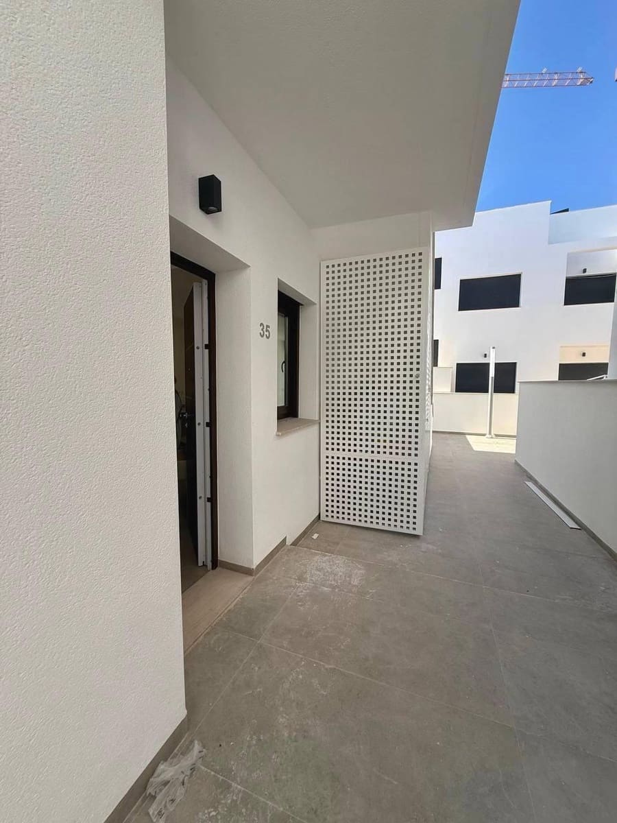 Apartamento de 2 habitaciones en Orihuela en venta - 285.000 € (Ref: 9359238)