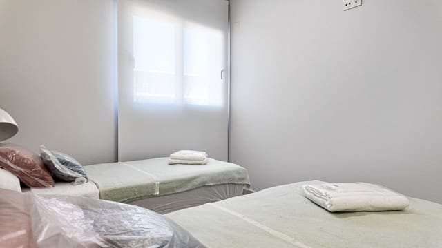 2 soveværelse Lejlighed til salg i Los Almendros (Orihuela Costa), Orihuela - € 299.900 (Ref: 9359246)