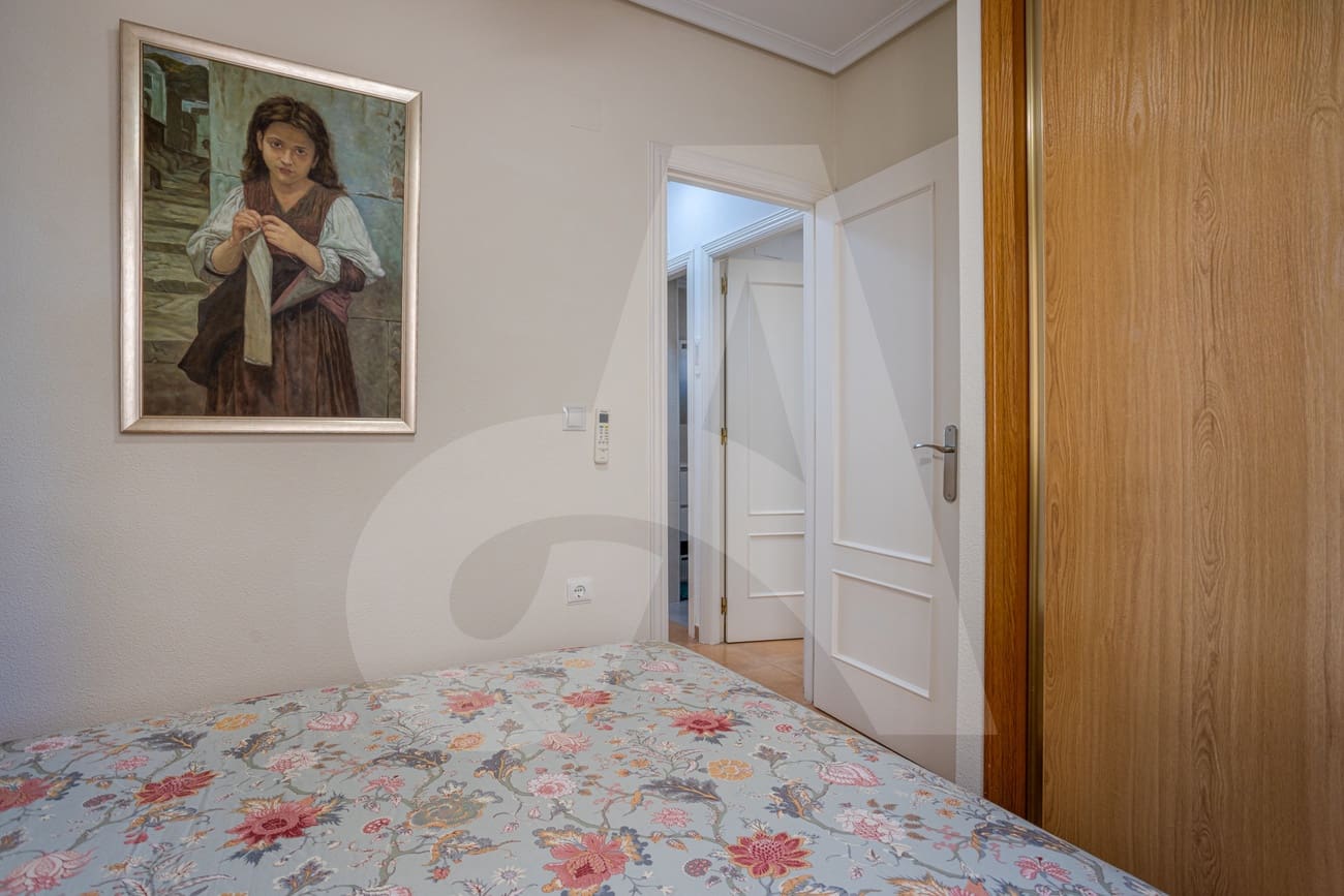 3 sypialnia Willa na sprzedaż w Guardamar del Segura z basenem - 255 000 € (Ref: 9359250)