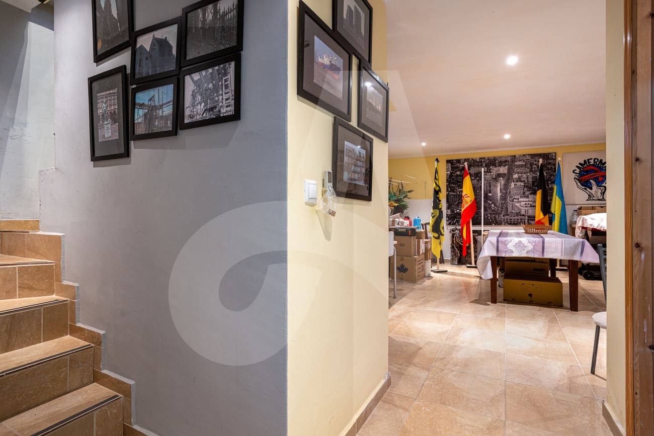 3 sypialnia Willa na sprzedaż w Guardamar del Segura z basenem - 255 000 € (Ref: 9359250)